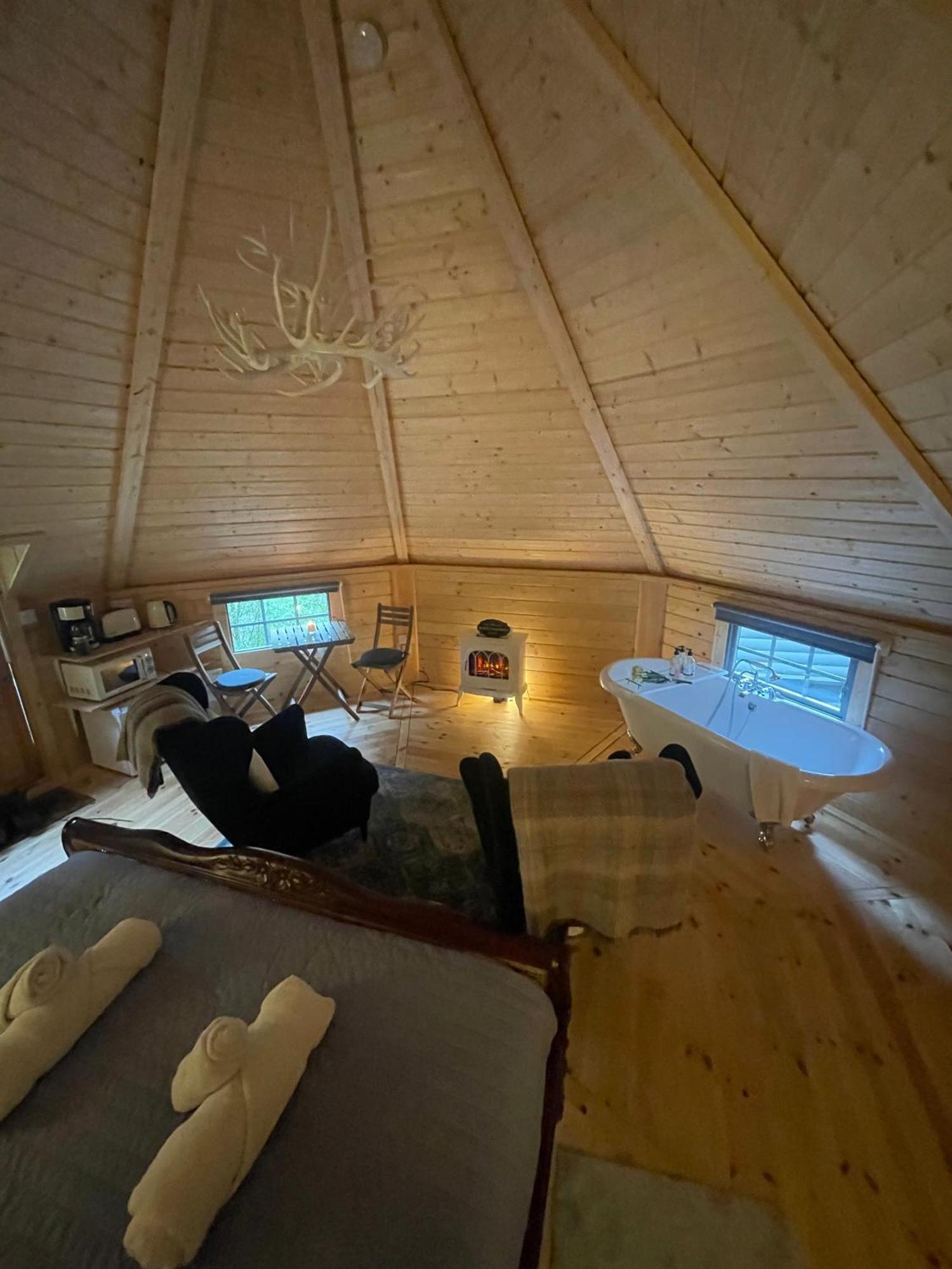 Aos Si Lodges Ballachulish Ngoại thất bức ảnh